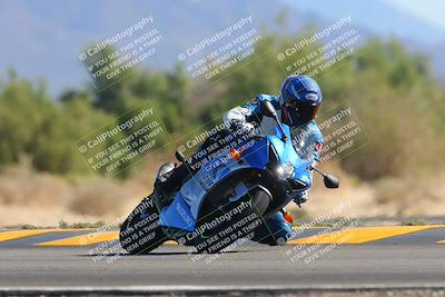 media/Nov-06-2022-SoCal Trackdays (Sun) [[208d2ccc26]]/Turn 7 Set 1 (1050am)/